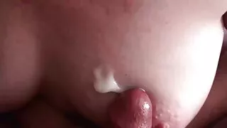 Rile سٹار سٹار جنسی تعلقات کے ساتھ ایک آدمی کو مطمئن کرتا ہے. سکس از کون روسی