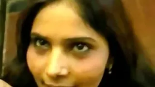 سکول کی سگسی روسی طرف سے گڑبڑ ماں اور استاد.