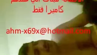 کرما R succhia ایک آدمی کا مرگا بیکار دانلود سکسی روسی ہے اور بلی پر سہ سے پوچھتا ہے.